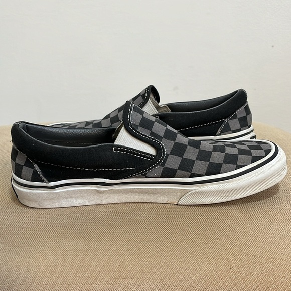 Vans Black and Gray Checkered Slip-On Sneakers - Picture 11 of 16